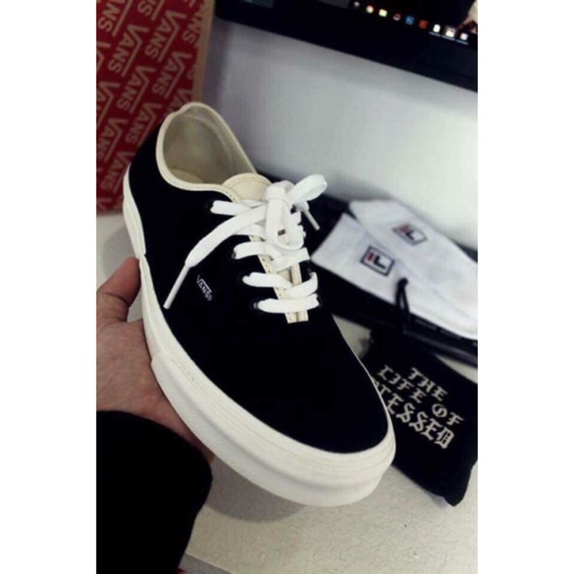 black bone vans price