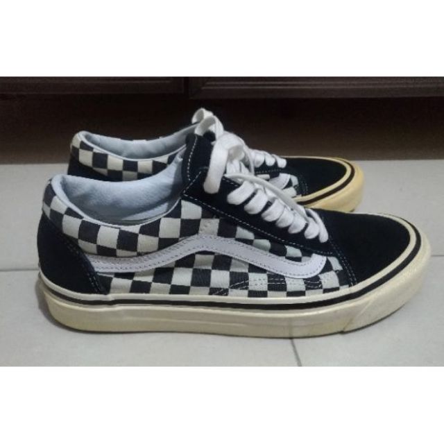 vans old skool checkered
