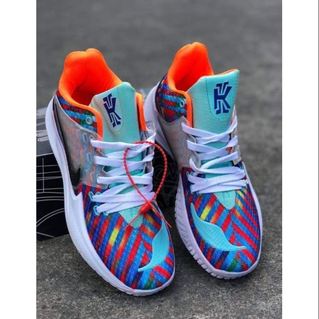 kyrie 5 low top