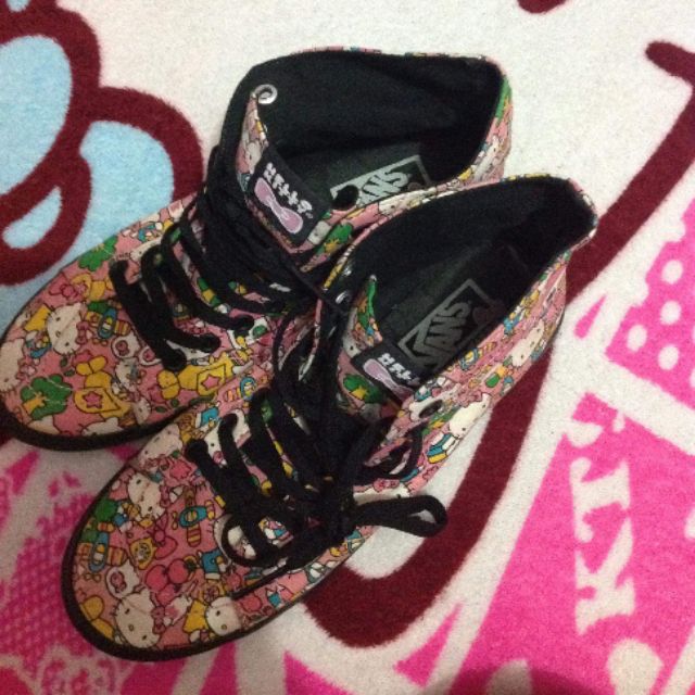 hello kitty vans shoes