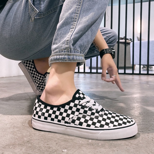 boys checkered vans