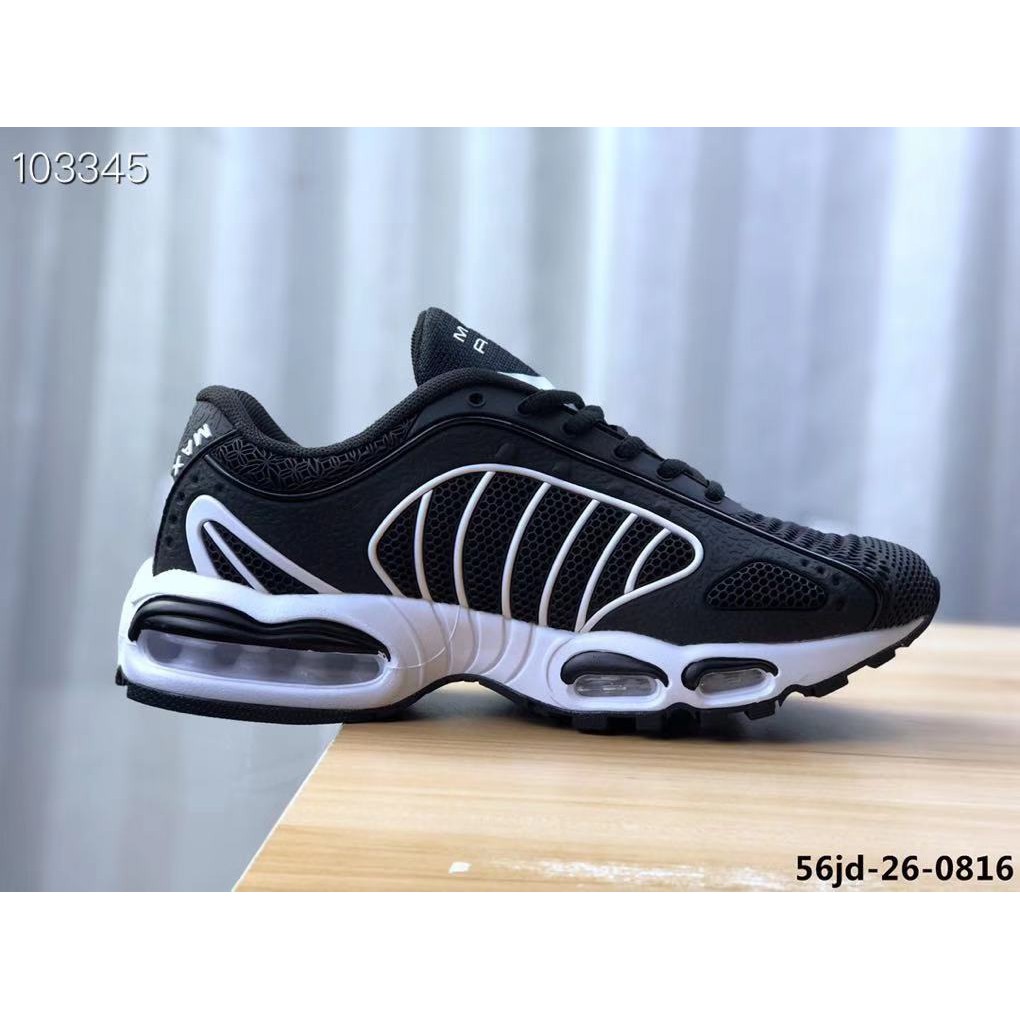 nike shocka