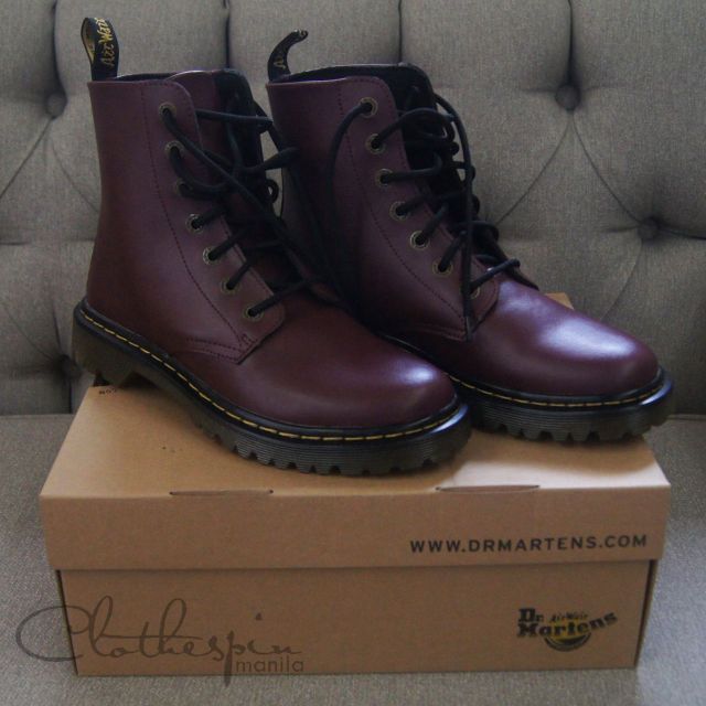 dr martens luana