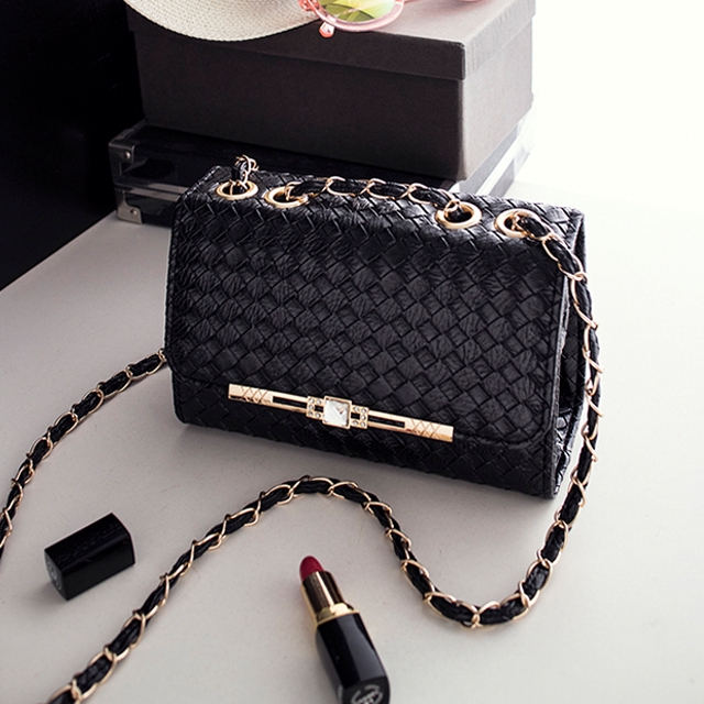 cute chain purses
