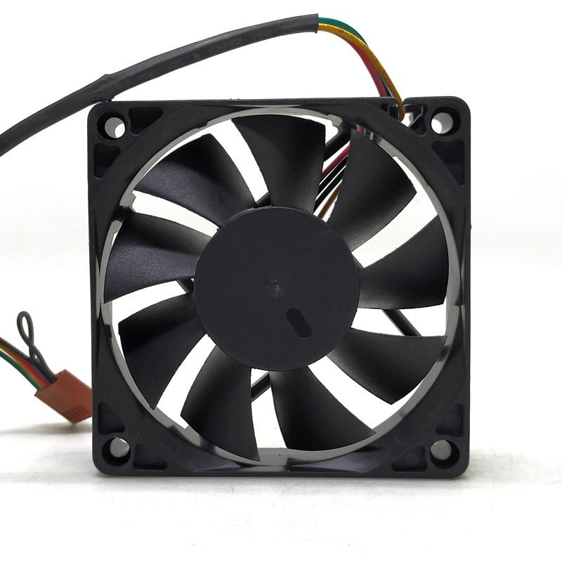 7520 12V Four Wire PWM Intelligent Temperature Control Fan DA07520B12U