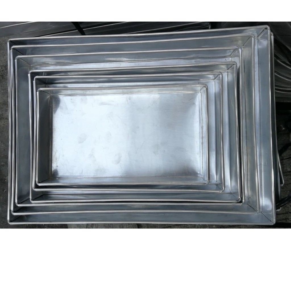 rectangular baking pan
