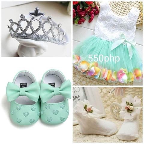 mint green baby socks