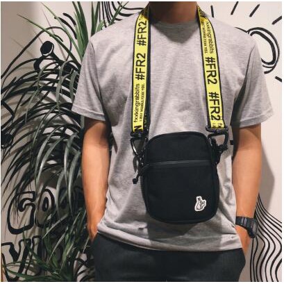 fr2 small shoulder bag