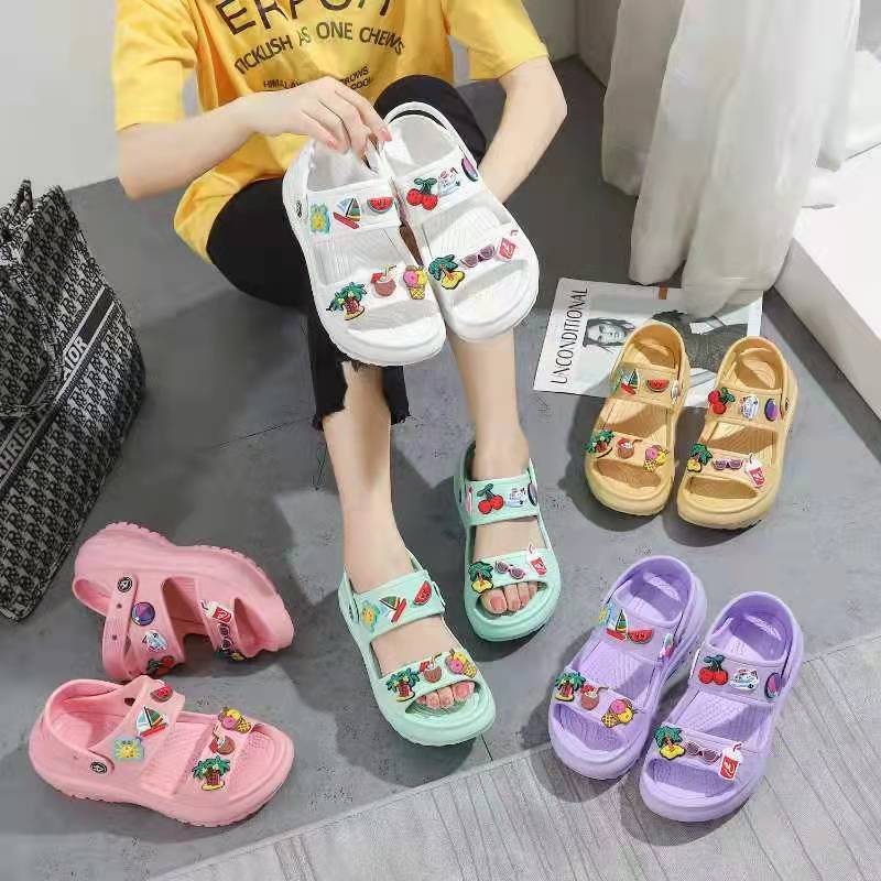 2023 New Arrival!! New Trending Summer Women Crocs Sandals With Jibbitz For  Women | Shopee Philippines