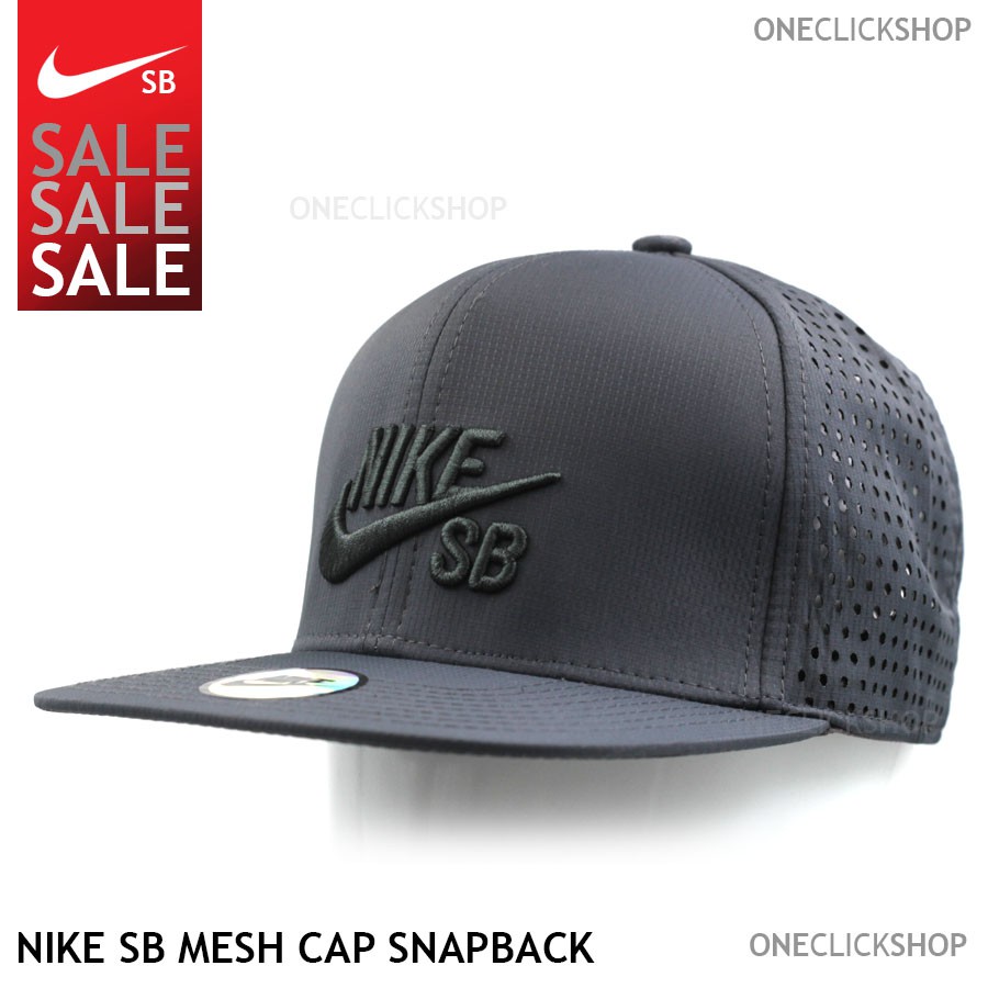 nike dri fit snapback