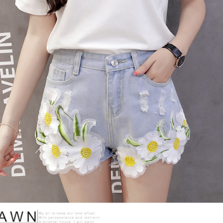 denim shorts with embroidered flowers