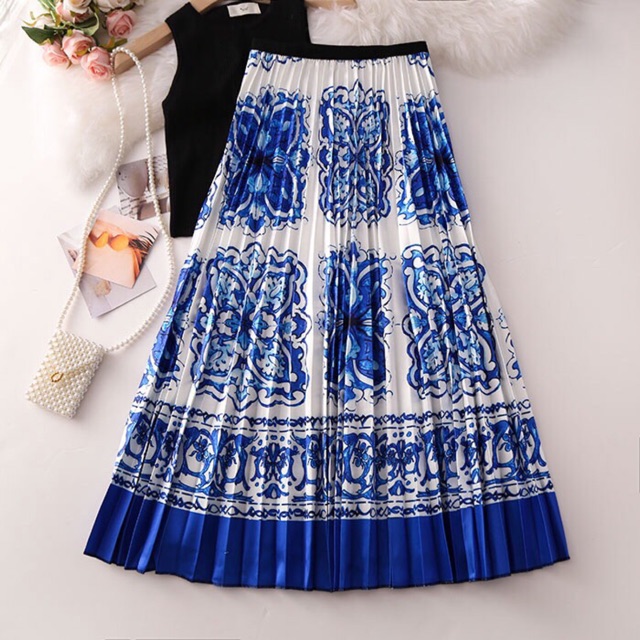 electric pleated maxi skirt