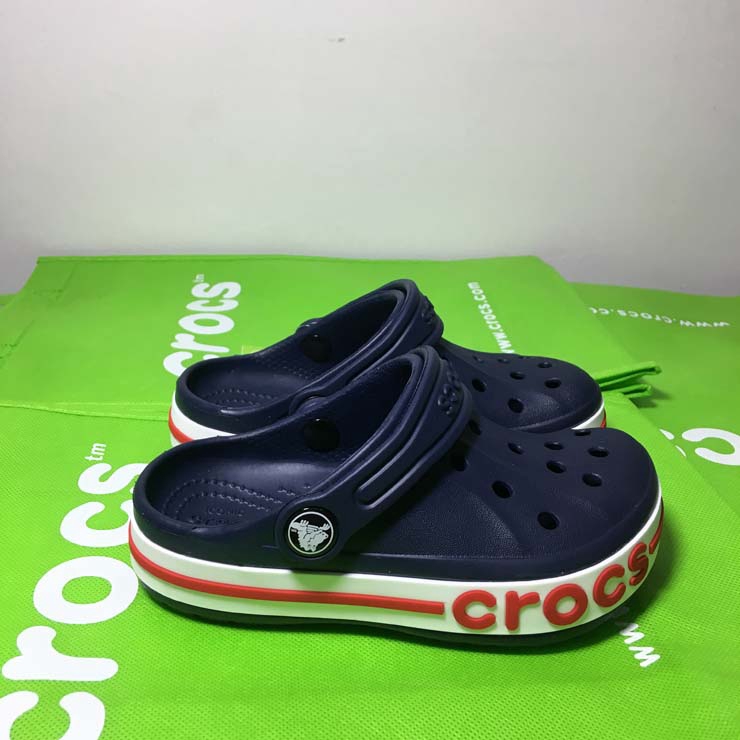 children's croc style shoes