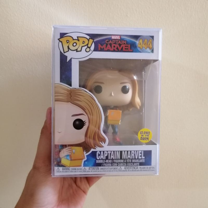 captain marvel 444 funko