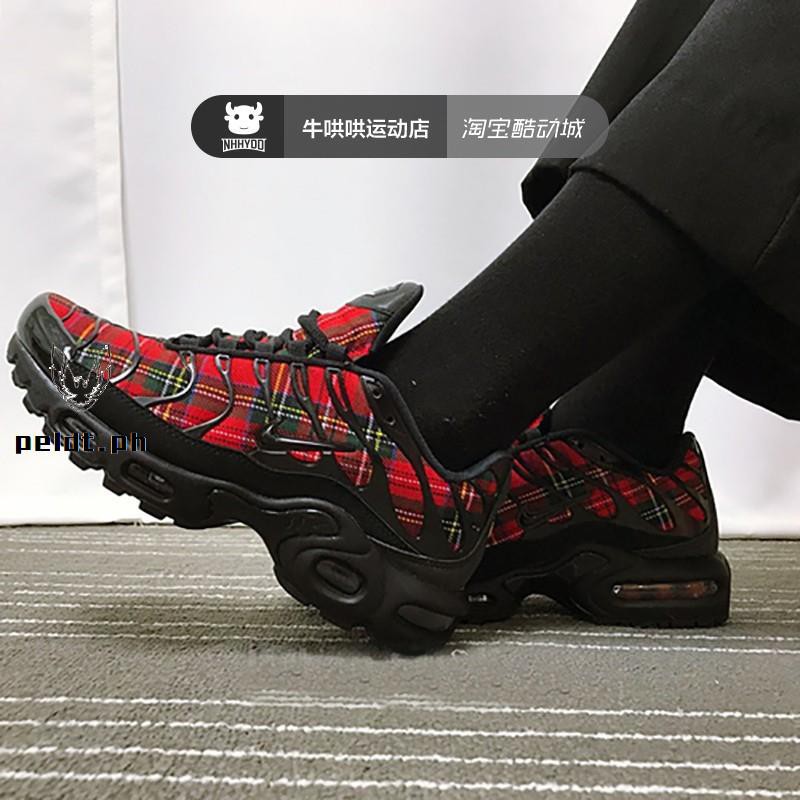 red plaid nike air max