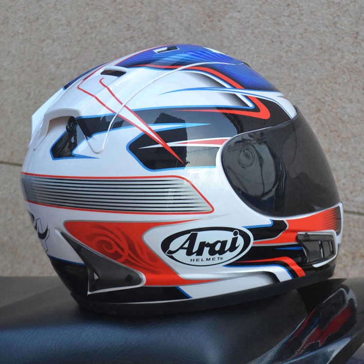 arai helmet price
