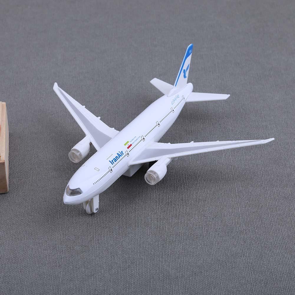 boeing toy plane