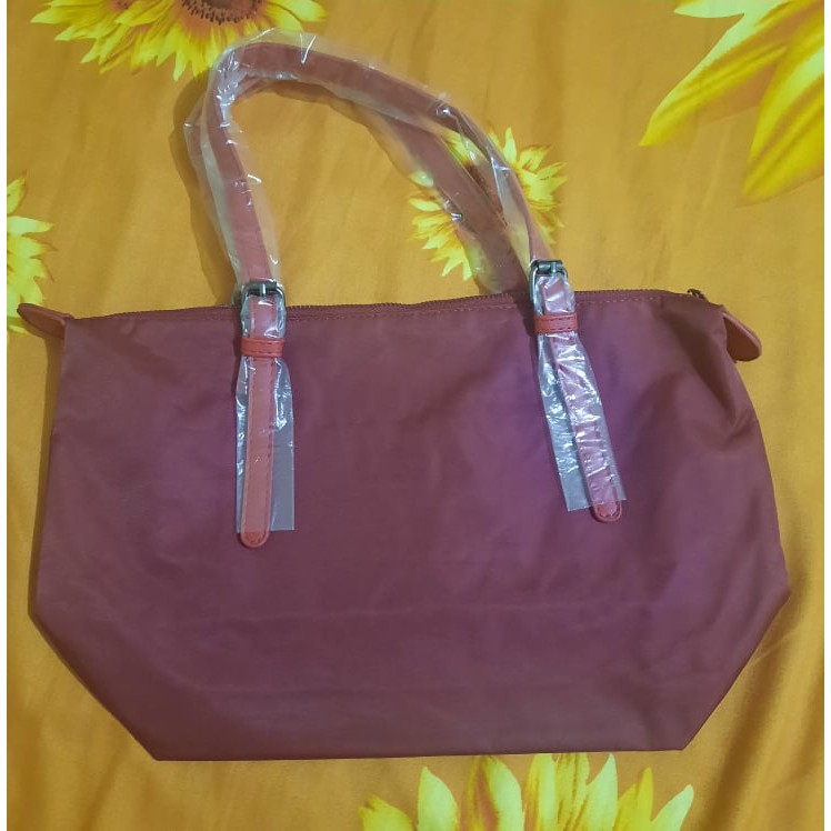 ON HAND [NEW] Maroon MINISO Shoulder Bag! | Shopee Philippines
