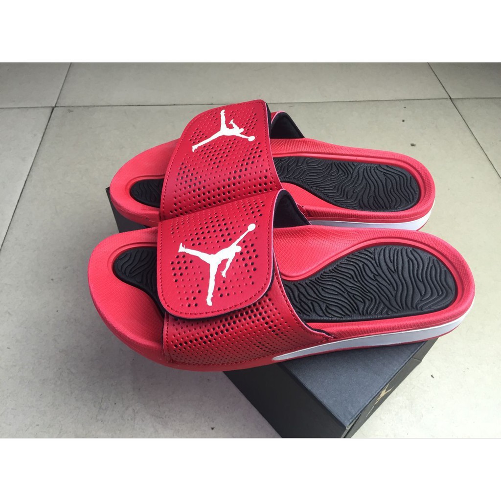 nike red flip flops