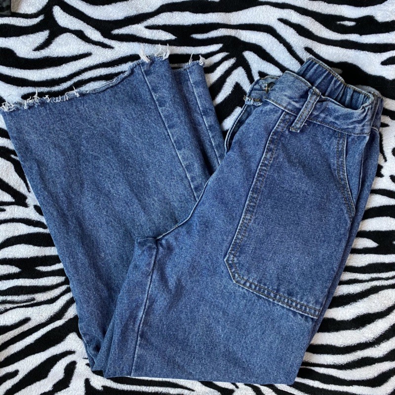Cute High Waist Wide Leg Jeans - Size 