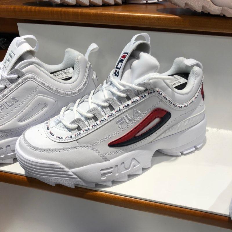 fila volleyball shoes