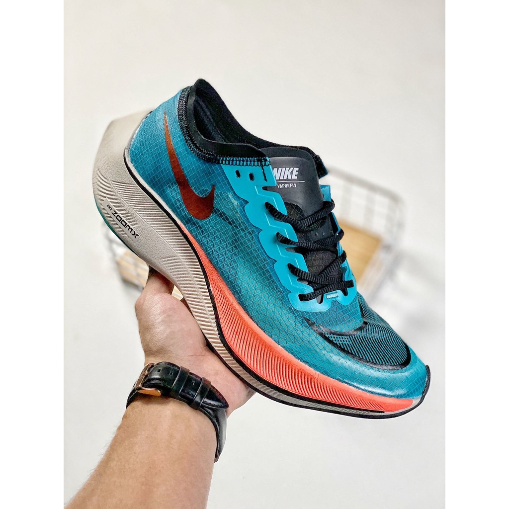 sportsshoes vaporfly
