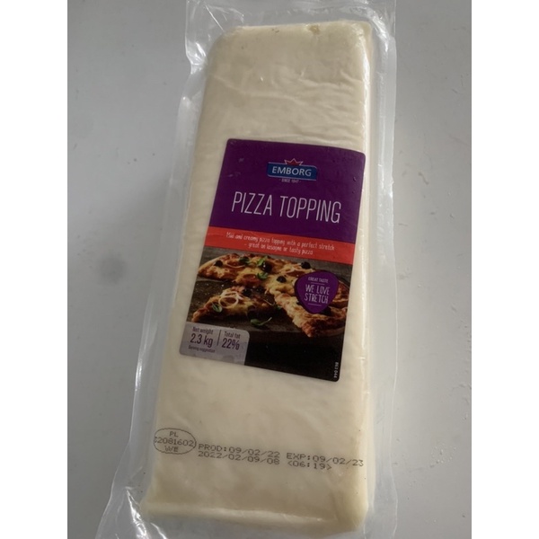 Mozarella Pizza Topping 2.3 kilo / Cheese / Cheese Block