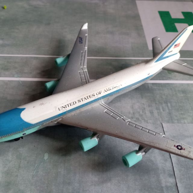 air force one toy plane