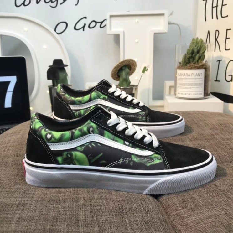 vans green skull