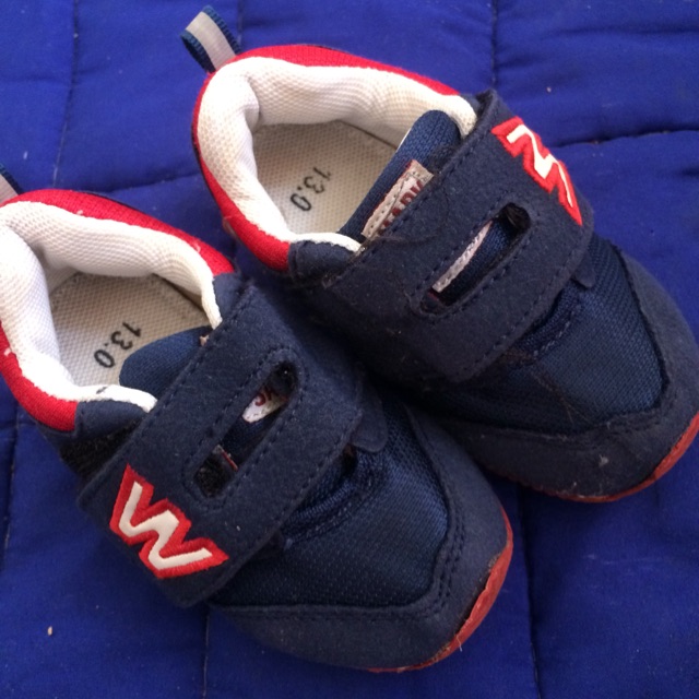 walking shoes for 1 year old boy