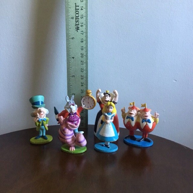 alice in wonderland playset
