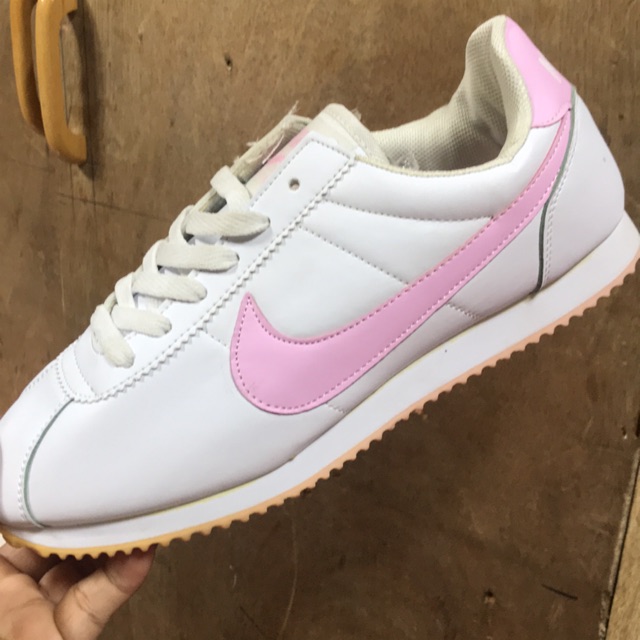ladies cortez
