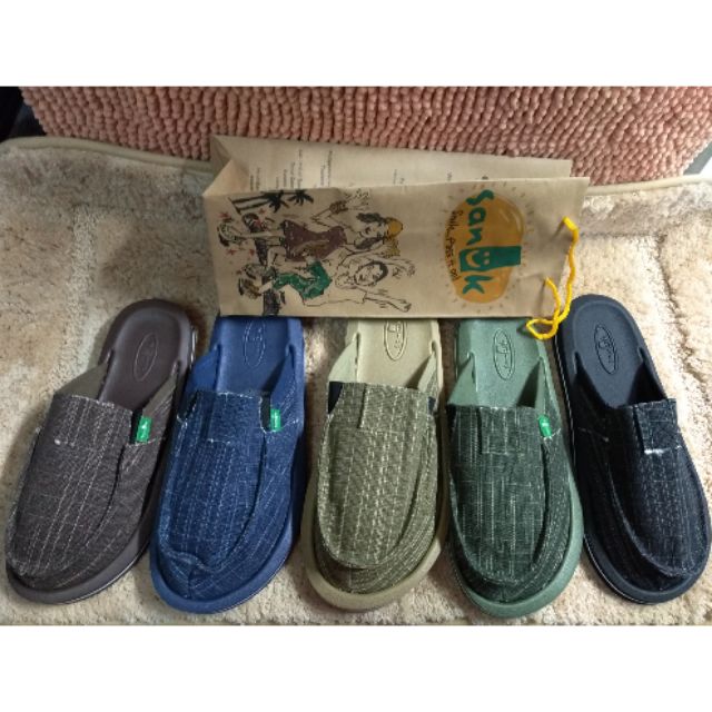 sanuk canvas shoes