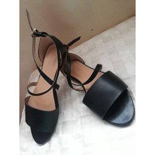 parisian sandals price