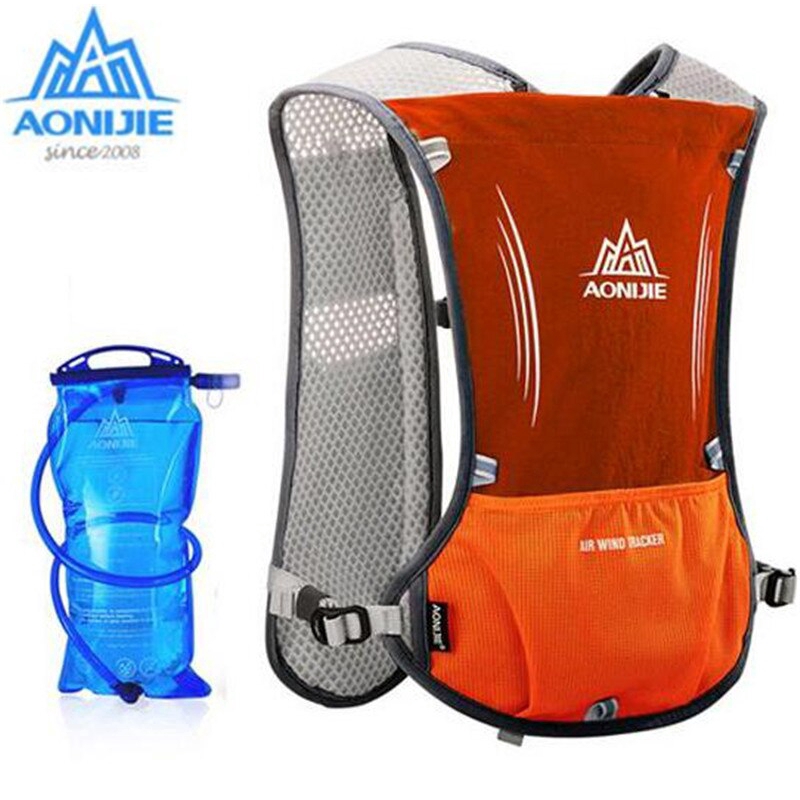 10k hand luggage bag