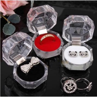 6.5*6.5*4.7cm Velvet Delicate Hollow Out Jewelry Display Engagement Ring Box 