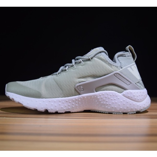 nike air huarache running shoes