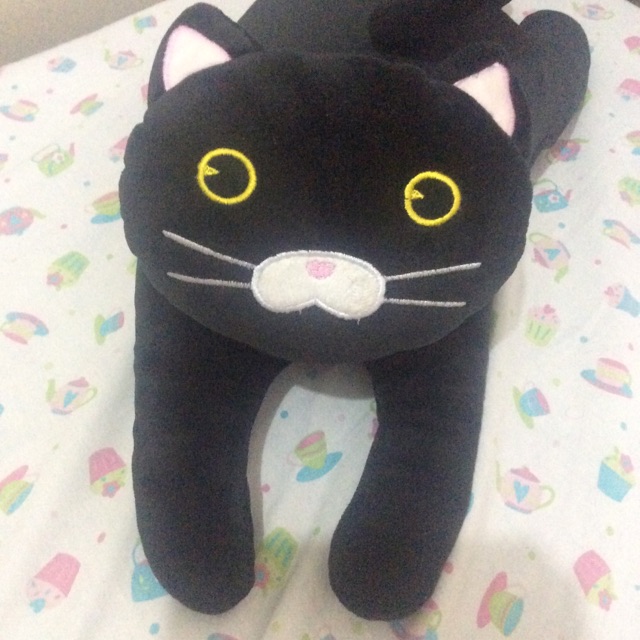 miniso cat pillow
