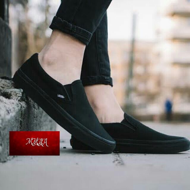 SLIP ON (ALL BLACK) | Shopee Philippines