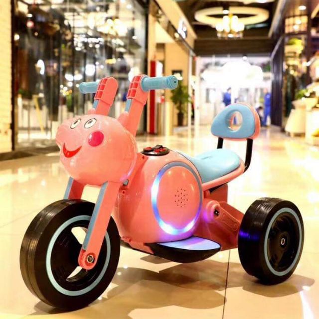 peppa pig motorbike with sidecar
