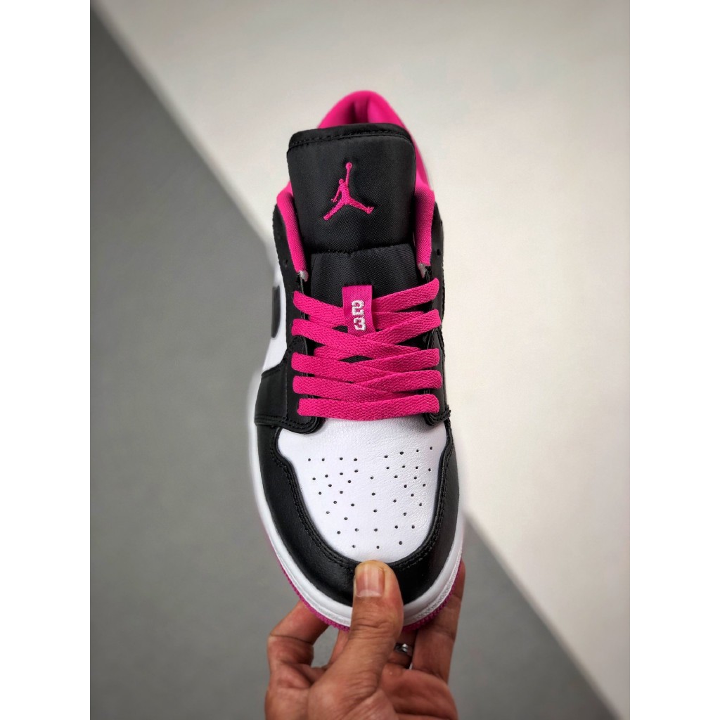 magenta shoes sneakers