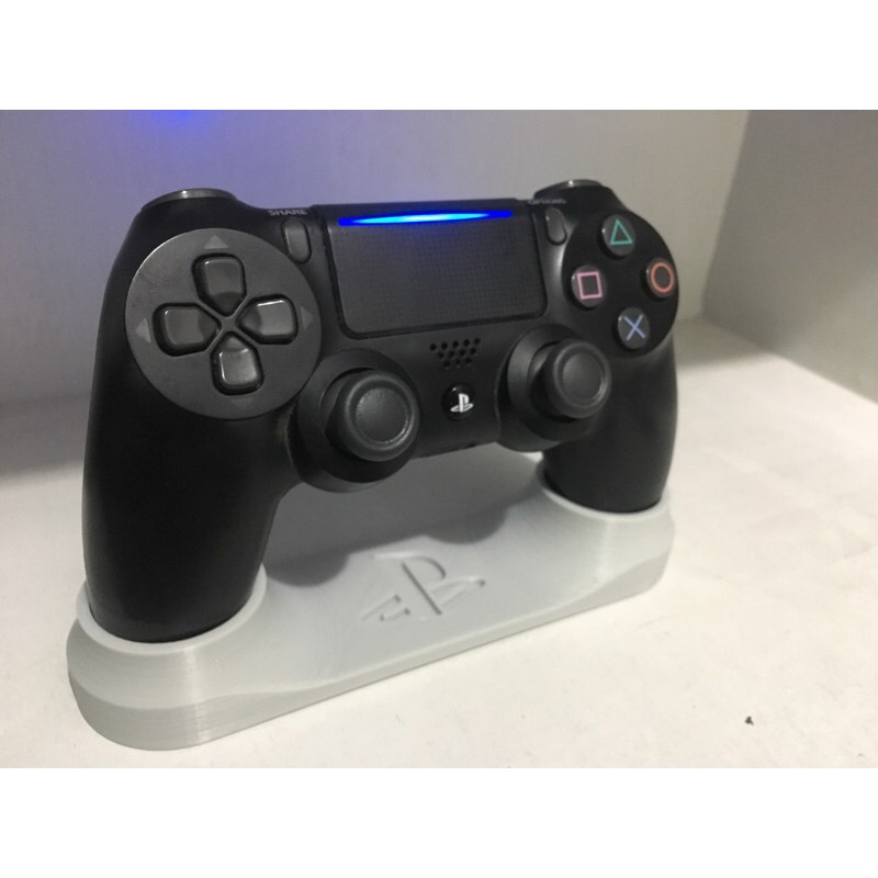 what's a ds4 controller