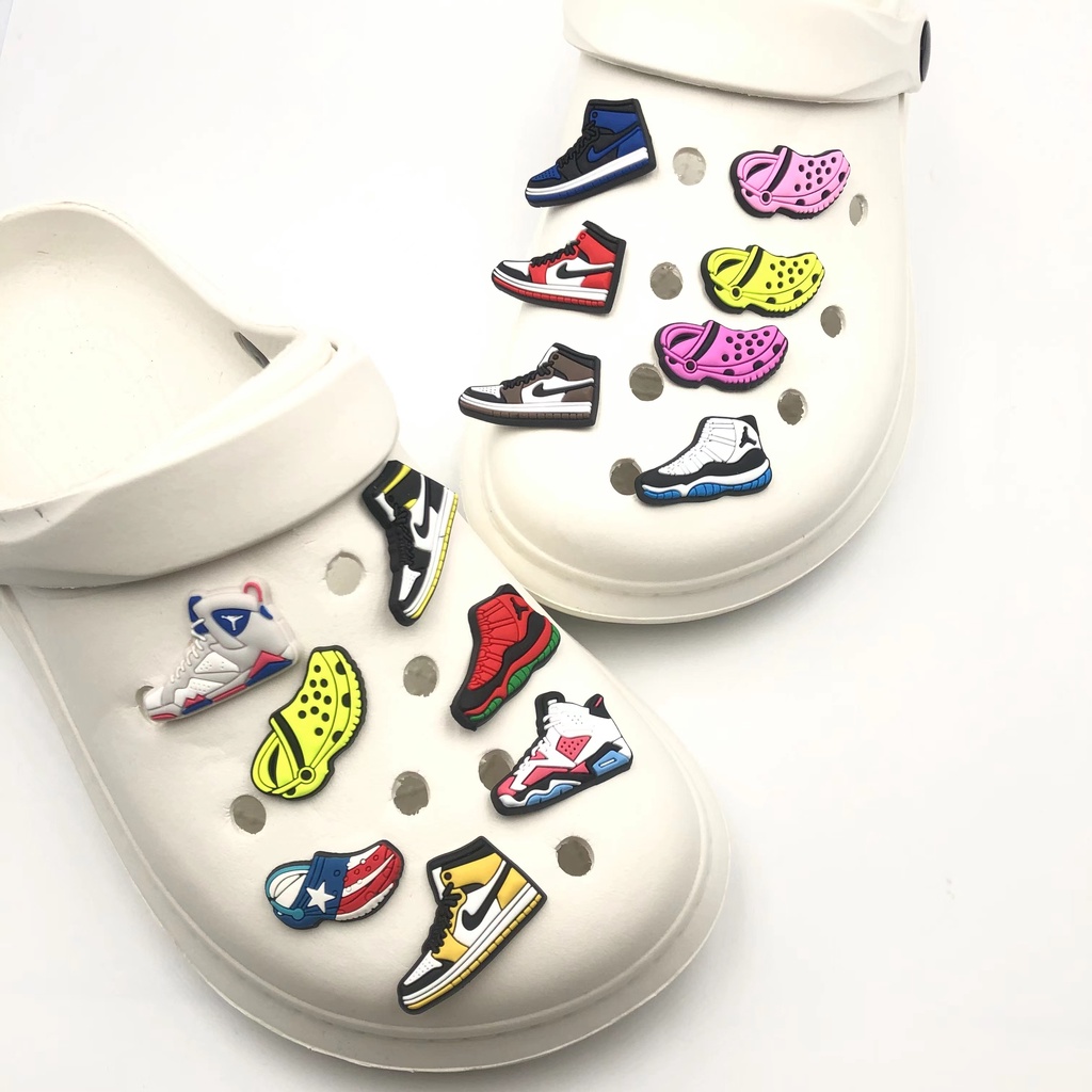 shoes design Jibbitz Crocs Shoe Charm Jibbitz set Animated cartoon shoe