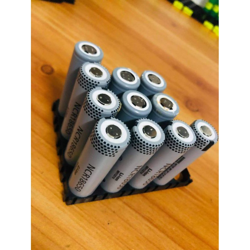 True Rated Lithium Ion Battery Ncr Panasonic 2500mah 3000mah Shopee Philippines
