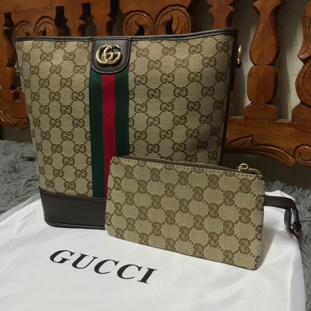 gucci sling wallet bag