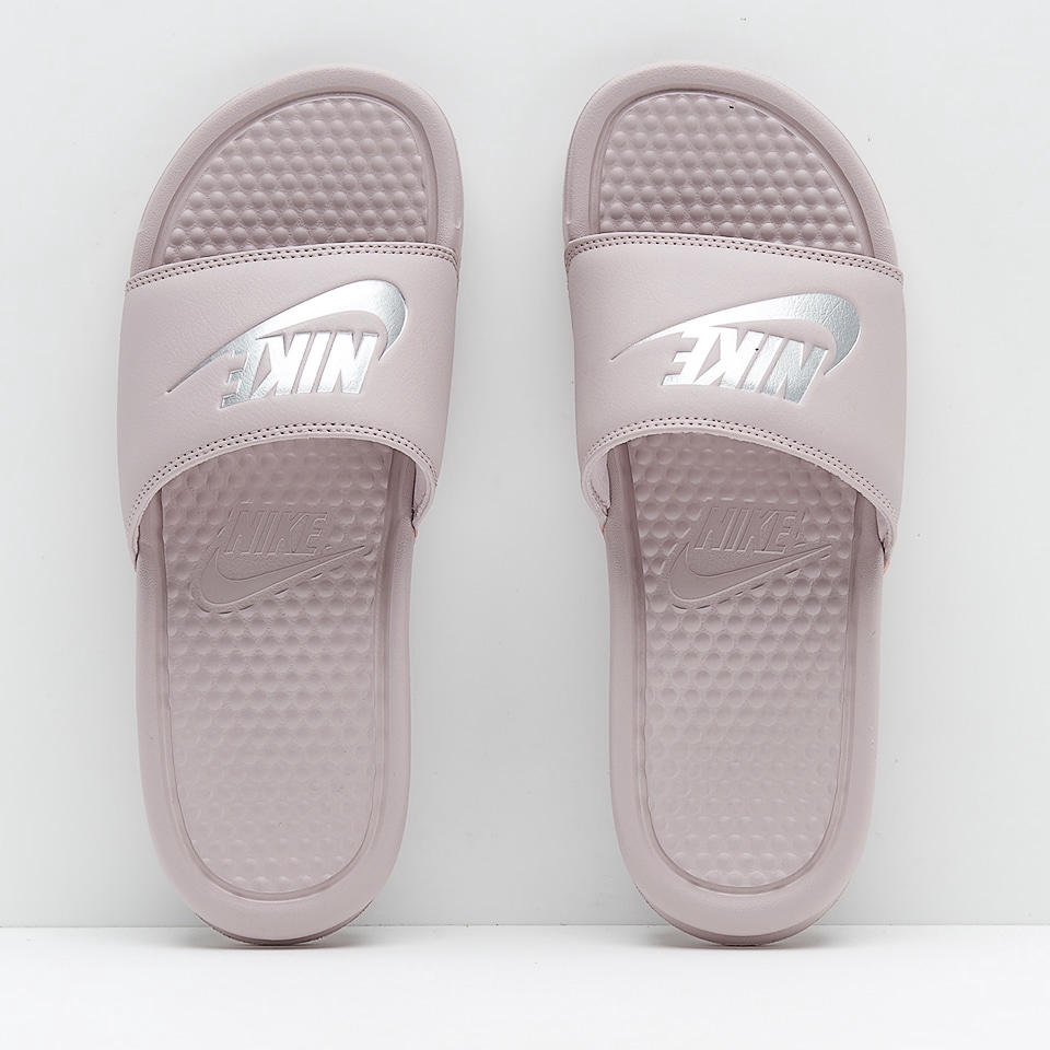 nike summer slippers