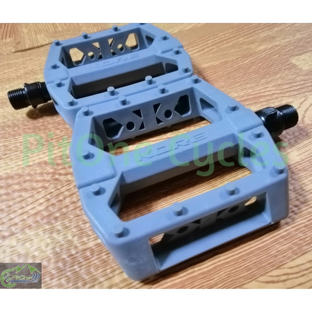 blue bmx pedals