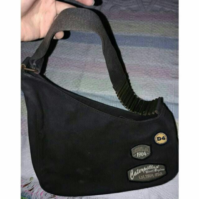 caterpillar shoulder bag