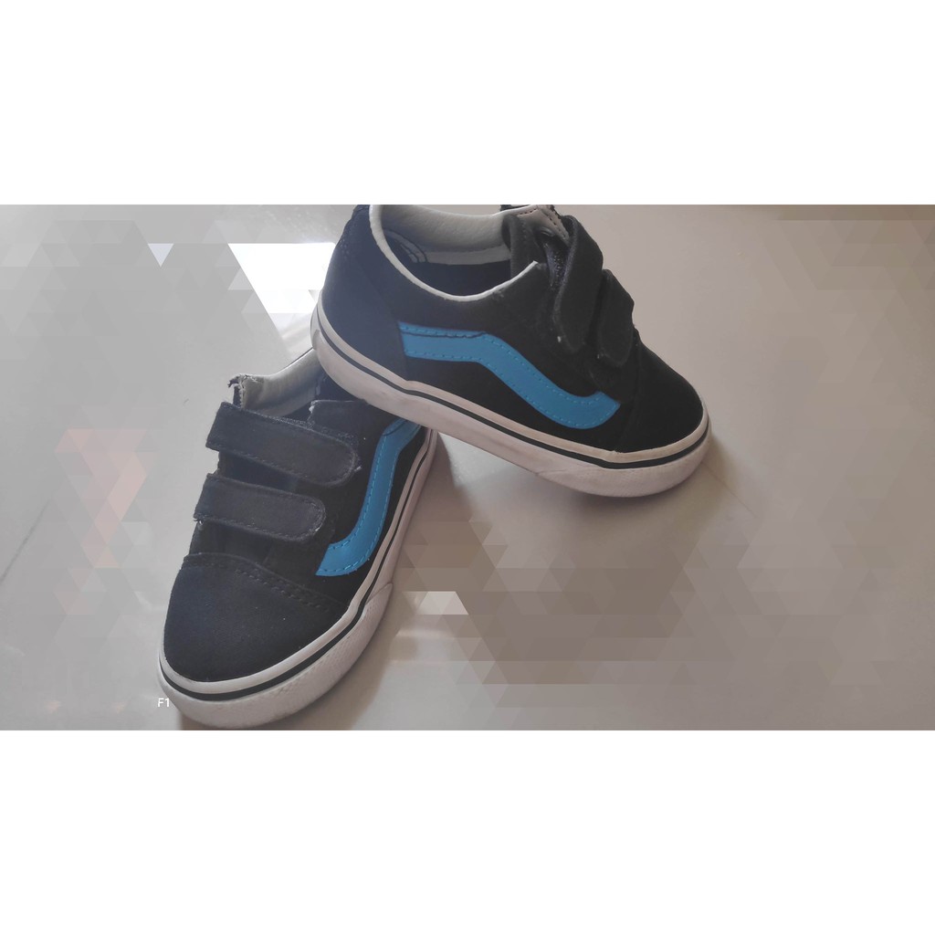 kids aqua vans