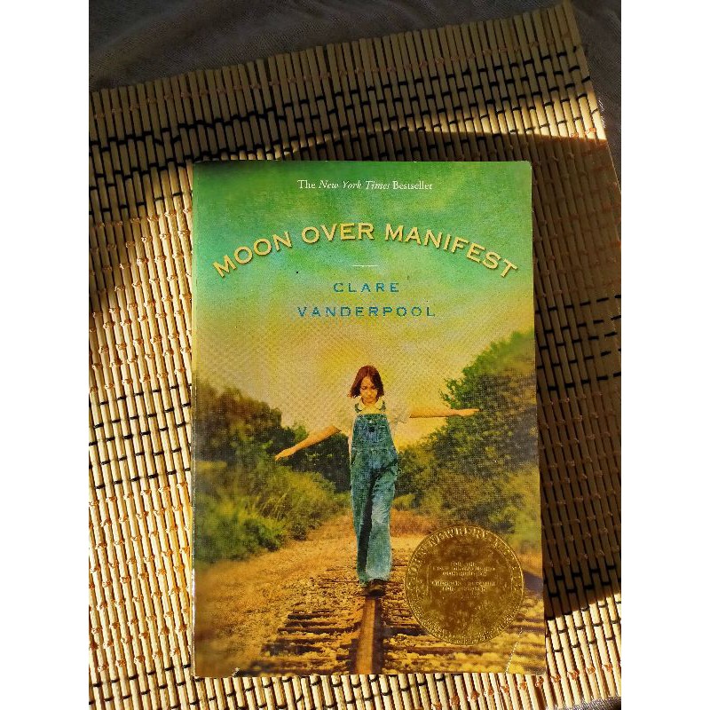 Moon Over Manifest By Clare Vanderpool Shopee Philippines